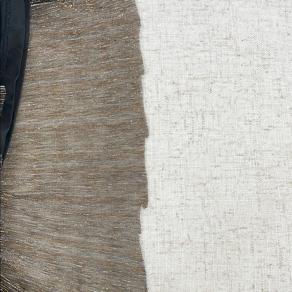 Hutch, Metallic Tiered Gown, Size 0 - Picture 13 of 14